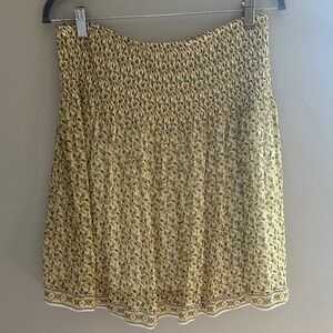 Max Studio Yellow Floral Smocked Mini Skirt with Green Leaf Motif